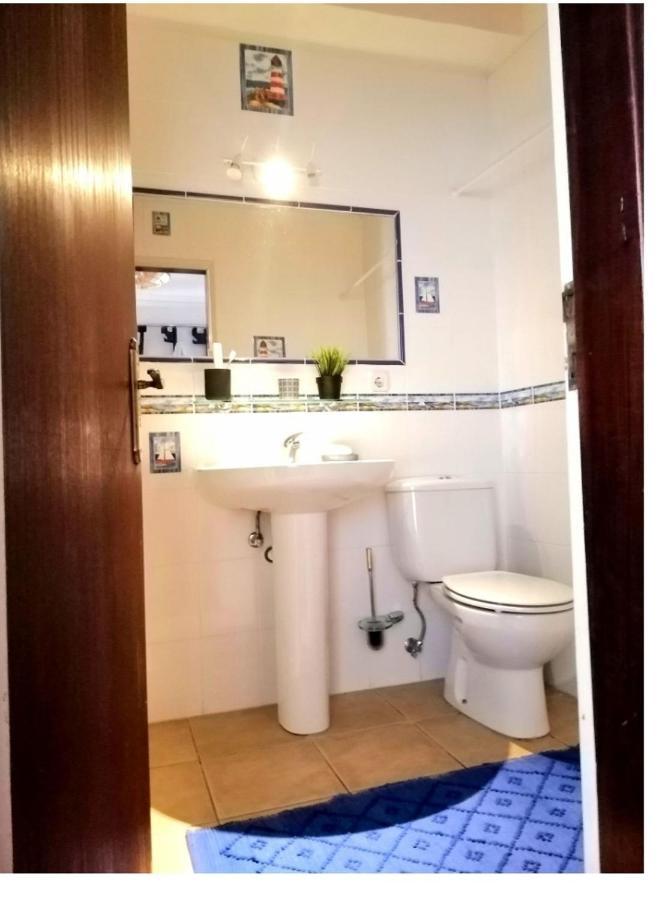Blue House Apartment อัลบูเฟรา ภายนอก รูปภาพ